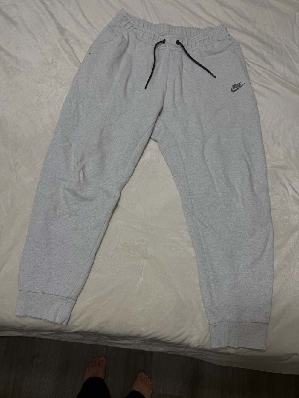 Nike Tech Fleece Joggers Size L Grey Sweatpants
